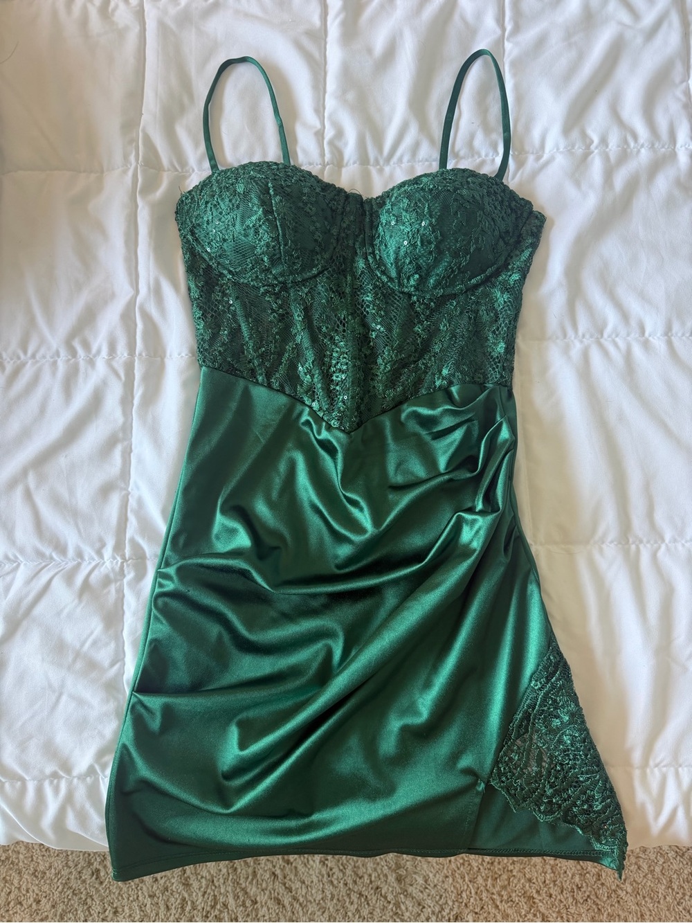 Elegant Emerald Lace Satin Chemise - Women's Intimates